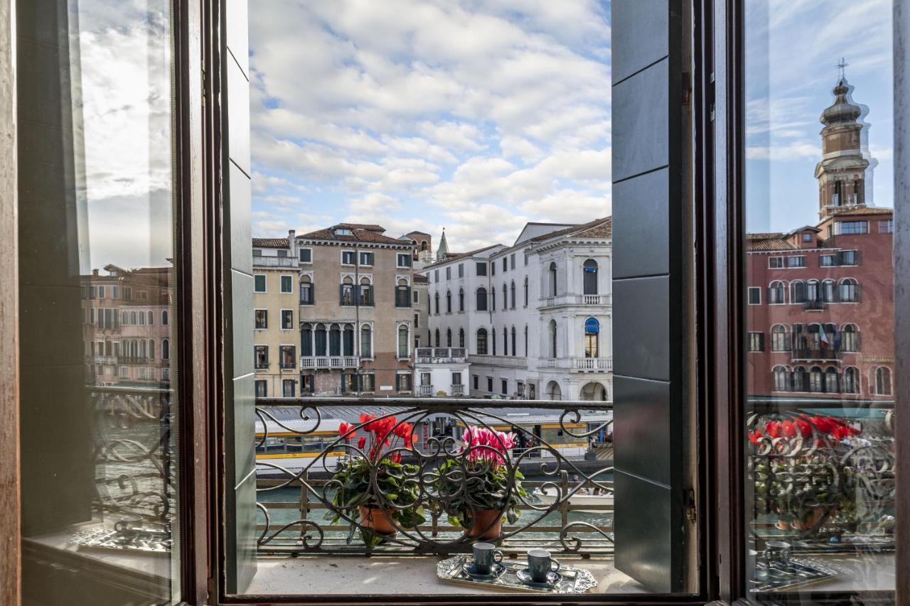 Rialto Grand Canal By Wonderful Italy Venedig Exteriör bild